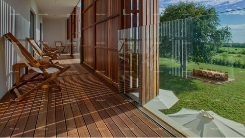 Thumbnail 6221854 - 12