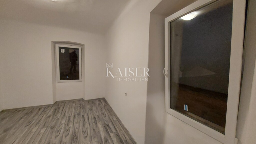 Image 6221987 - 5