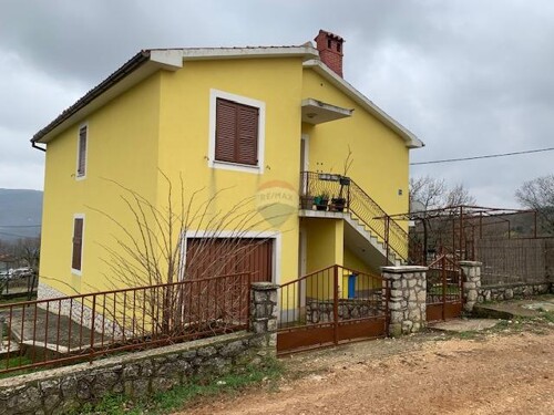 Istra,Labin-okolica,samostojeća kuća,160 m2,pogled na more