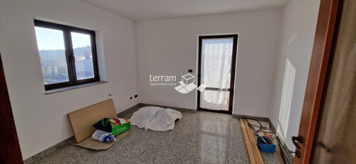 Thumbnail 6222042 - 12