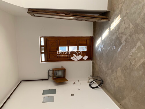 Thumbnail 6222048 - 1