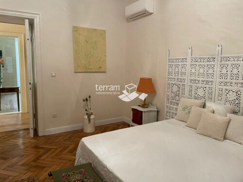 Thumbnail 6222061 - 12