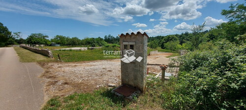 Thumbnail 6222084 - 12
