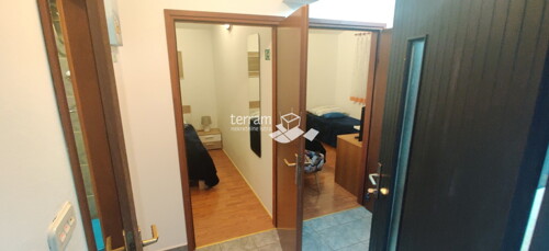 Thumbnail 6222087 - 10