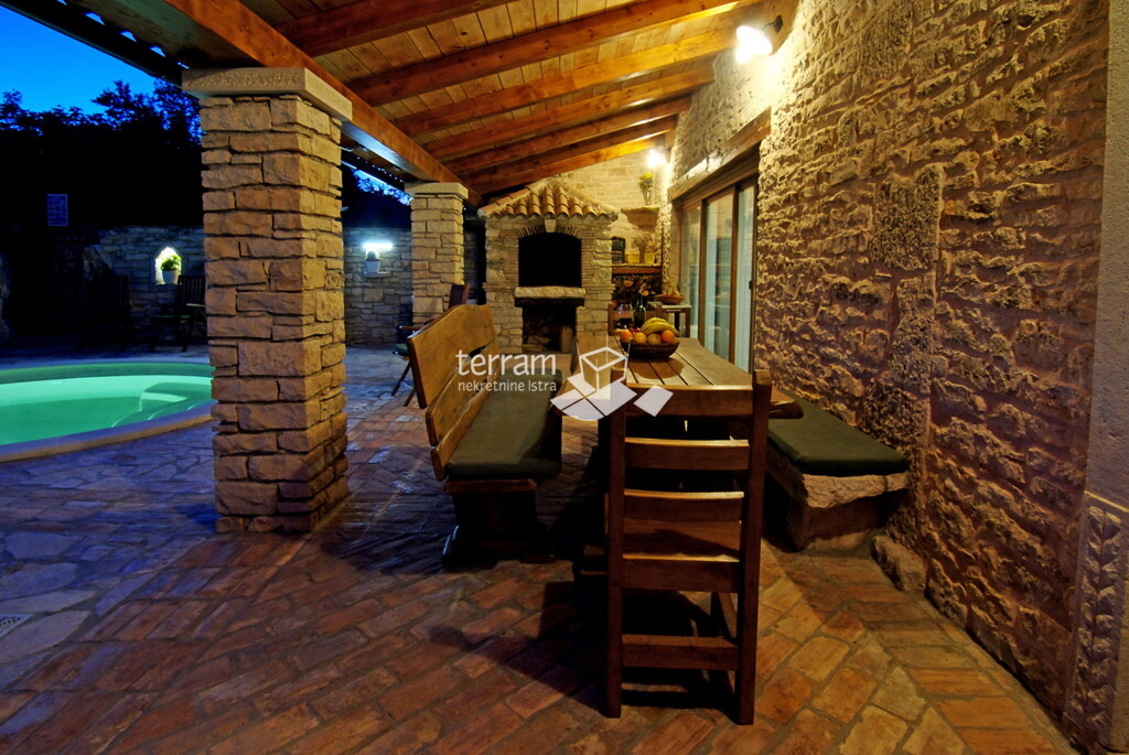 Image 6222135 - 4