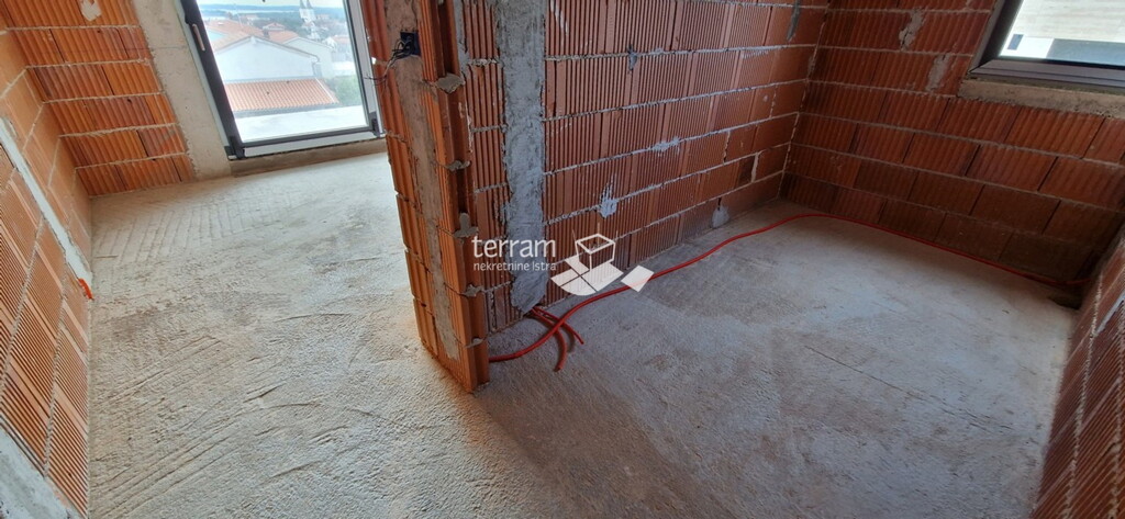Image 6222142 - 9