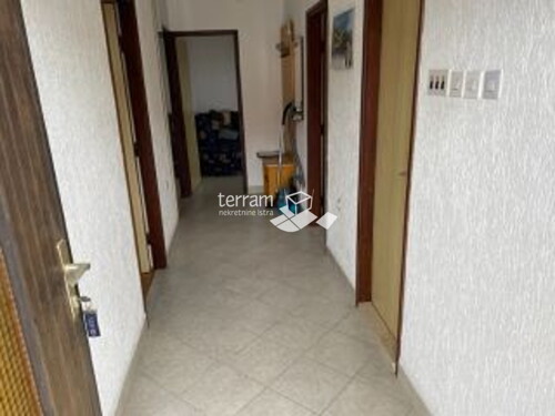 Thumbnail 6222165 - 16