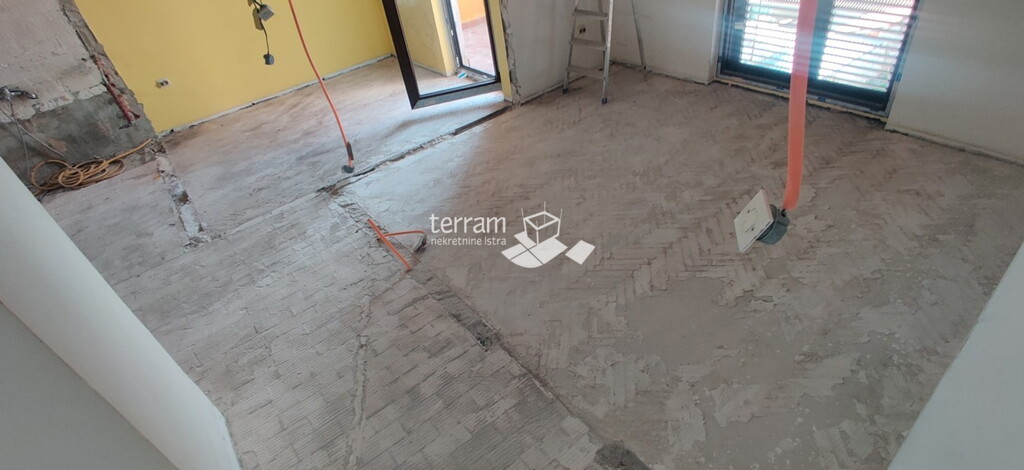 Image 6222185 - 14