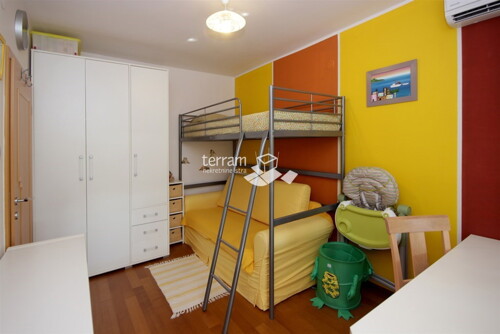 Thumbnail 6222202 - 10