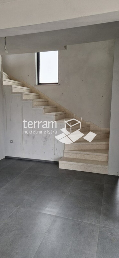 Image 6222214 - 10