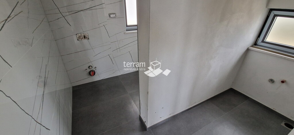 Image 6222214 - 8