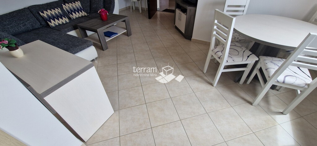 Image 6222218 - 9