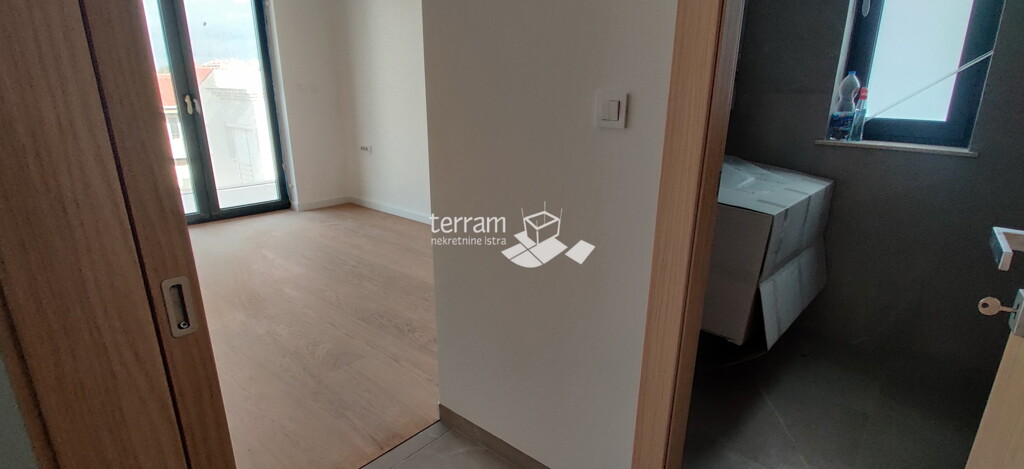 Image 6222224 - 13