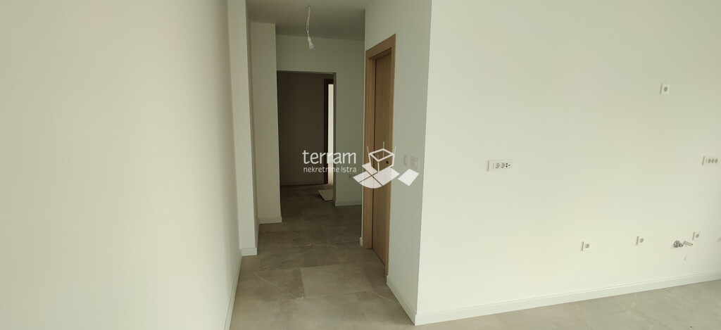 Image 6222253 - 7