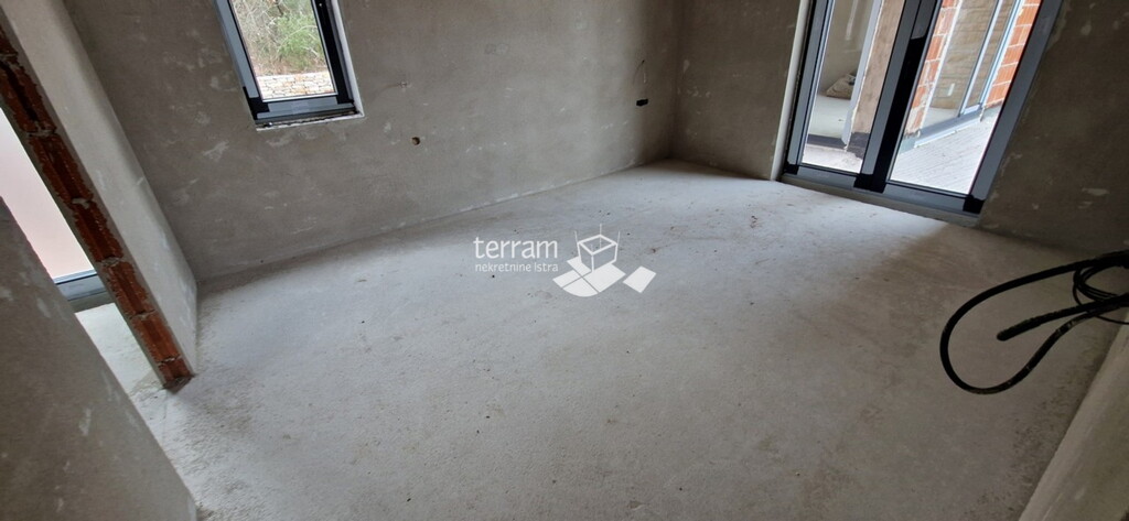 Image 6222272 - 9