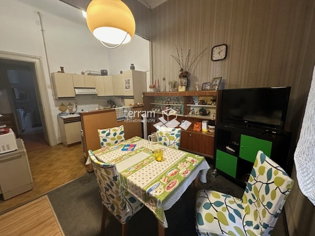 Image 6222317 - 6