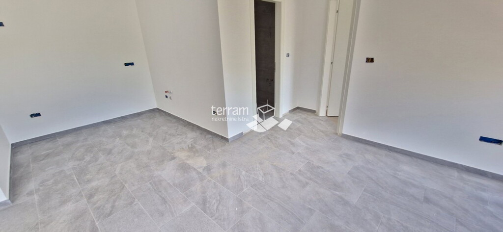 Image 6222356 - 4