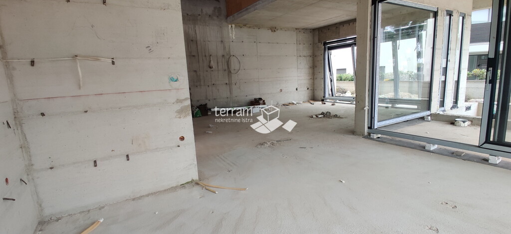 Image 6222387 - 6