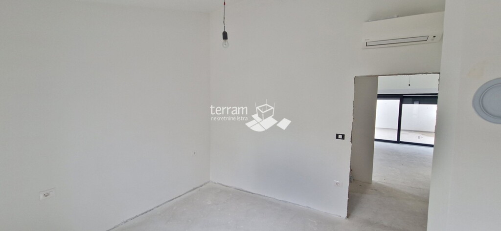 Image 6222410 - 9