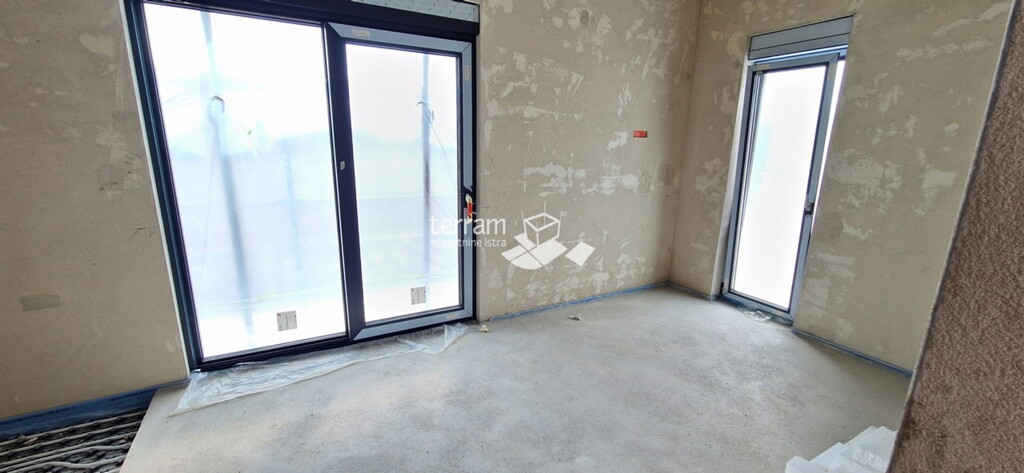 Image 6222415 - 4