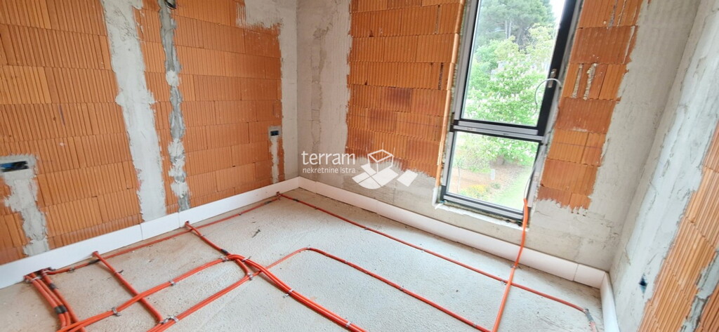 Image 6222434 - 7