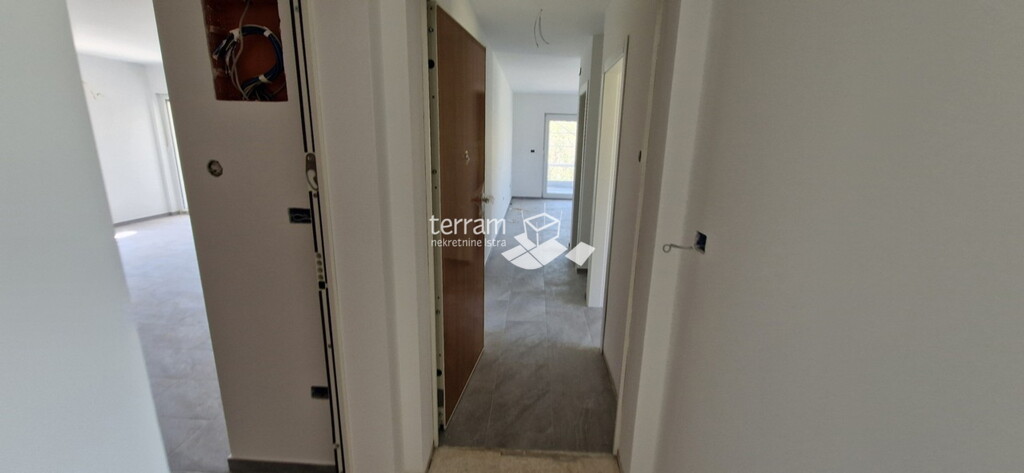 Image 6222438 - 16