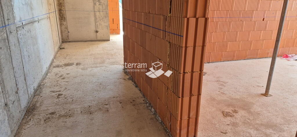 Image 6222457 - 1