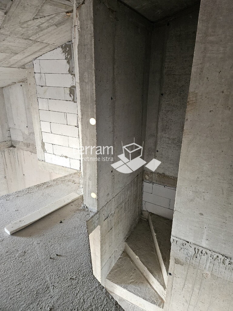 Image 6222470 - 2