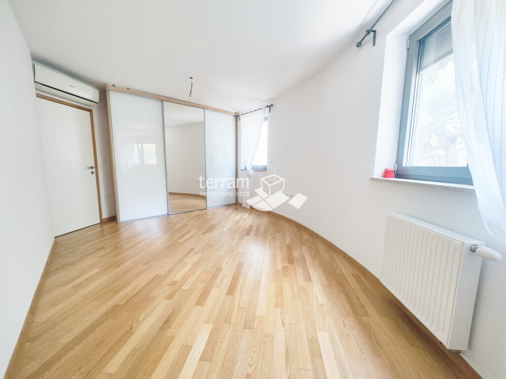 Image 6222473 - 9