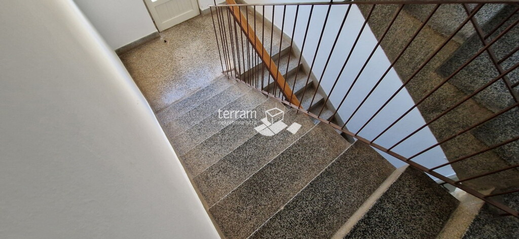 Image 6222486 - 13