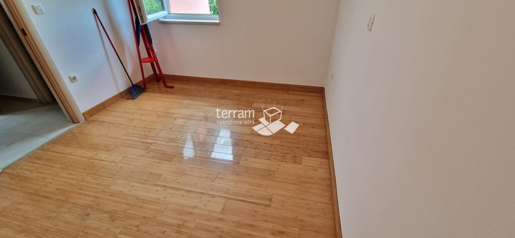 Image 6222525 - 8