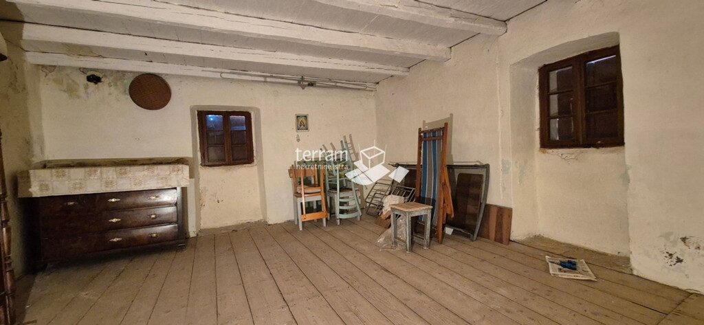 Image 6222549 - 8