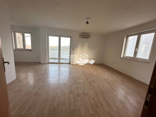 Istra, Pula, Vidikovac, stan 98,2m2, 3SS+DB, II. kat, odlična lokacija!! #pr...