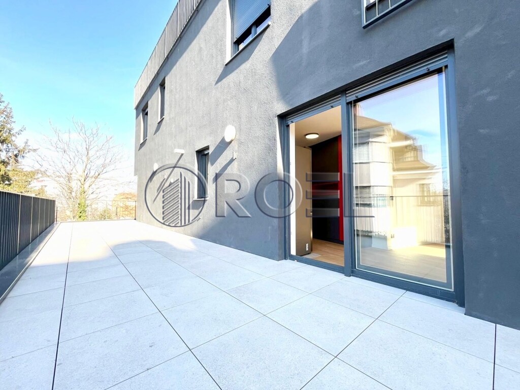 Image 6222857 - 6