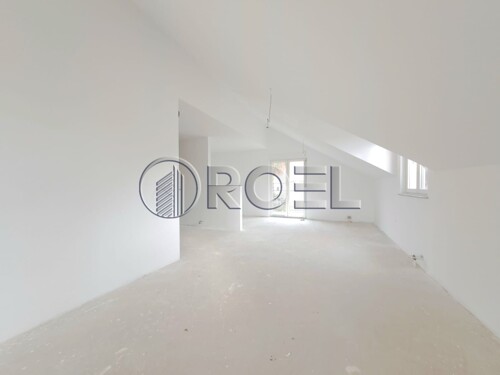 Thumbnail 6222930 - 3