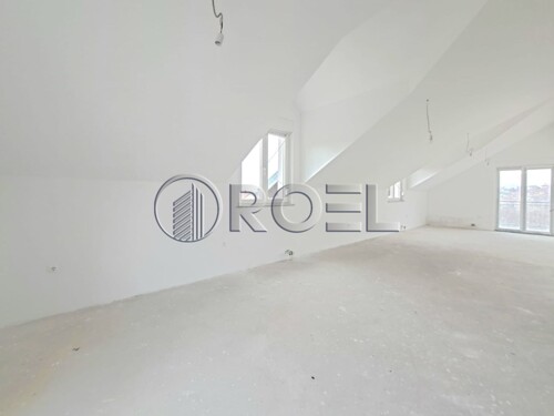 Thumbnail 6222930 - 10