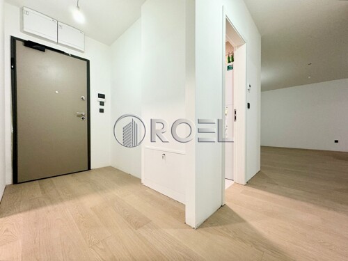 Thumbnail 6222977 - 12