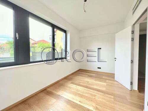 Thumbnail 6223007 - 9