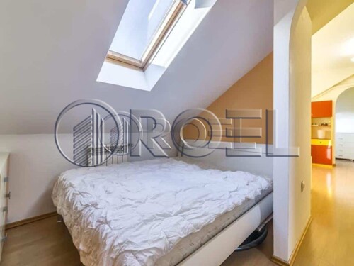 Thumbnail 6223046 - 7