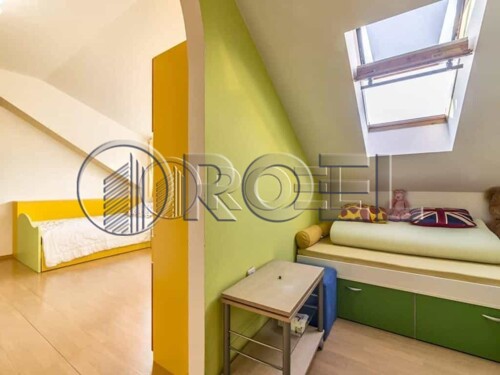 Thumbnail 6223046 - 8