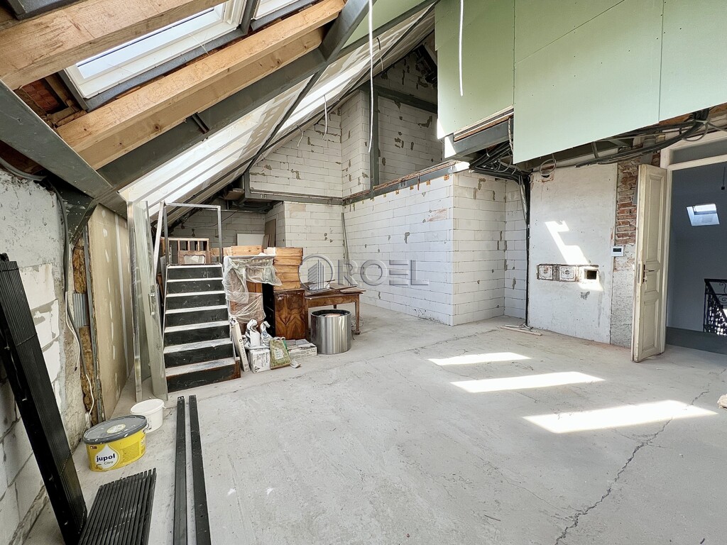 Image 6223077 - 25