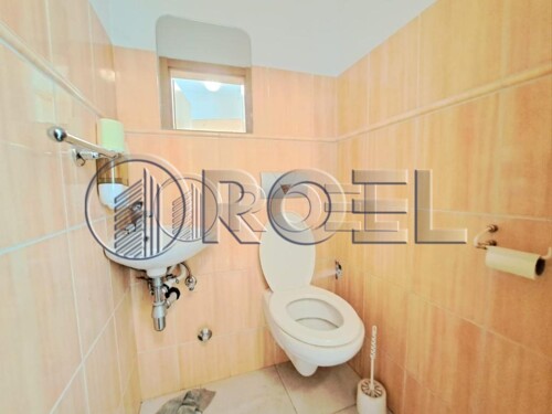 Thumbnail 6223085 - 4