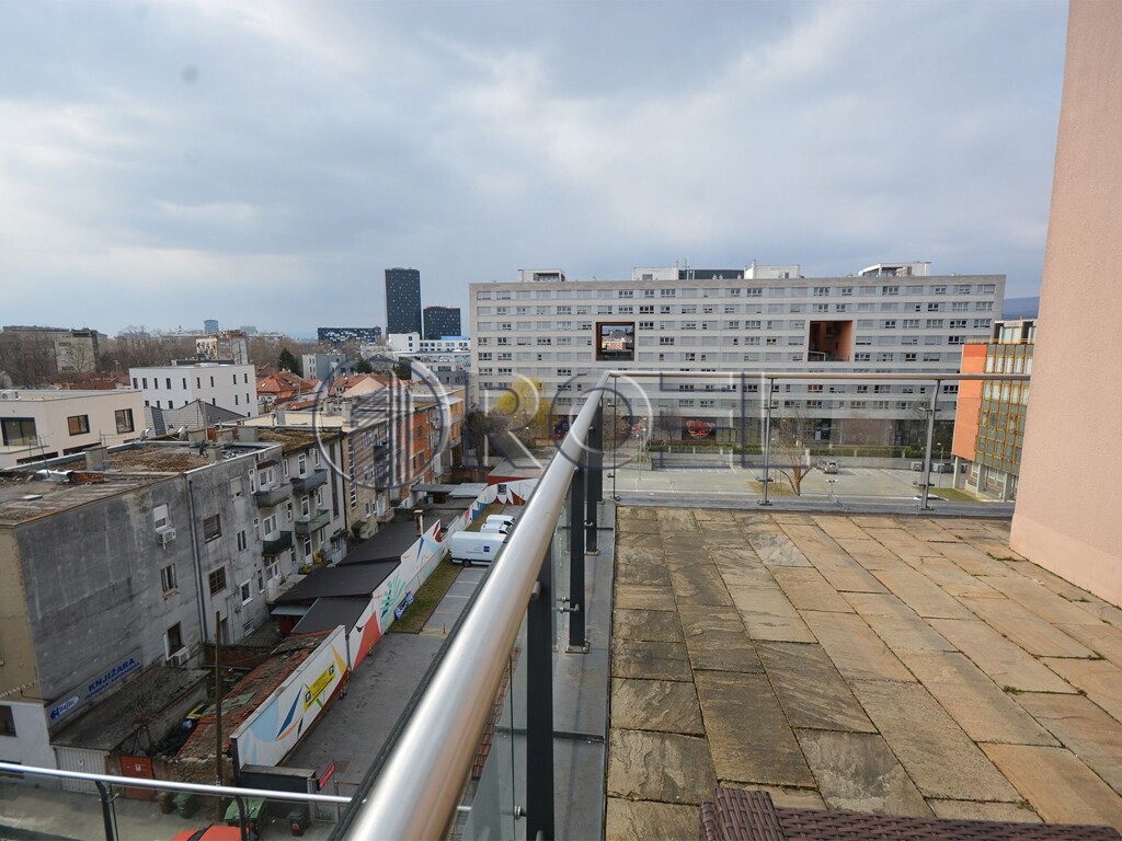 Image 6223102 - 23
