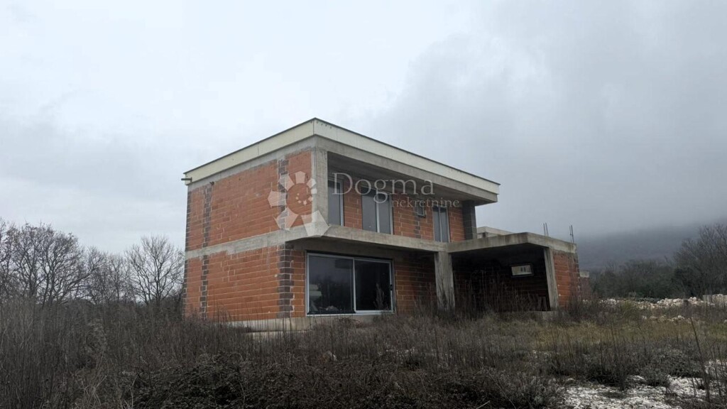 Image 6223270 - 11