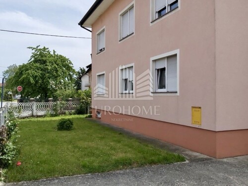Kuća 355 m² s 3 stana i okućnicom u centru Velike Gorice