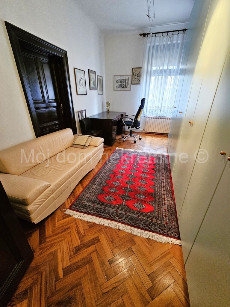 Image 6223336 - 9