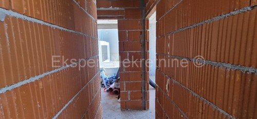 Thumbnail 6223341 - 8
