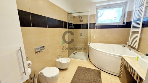 Thumbnail 6223345 - 11