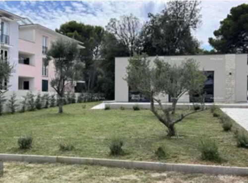 Kuća Rovinj! Prelijepa kuca na dobroj lokaciji.