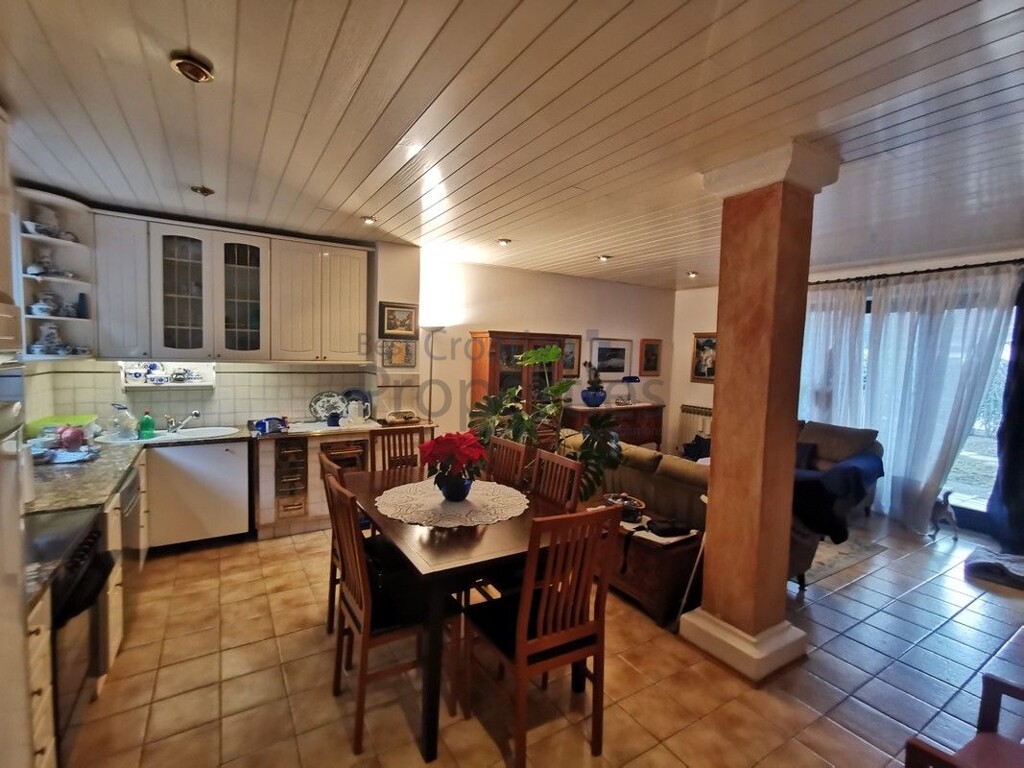 Image 6223414 - 3